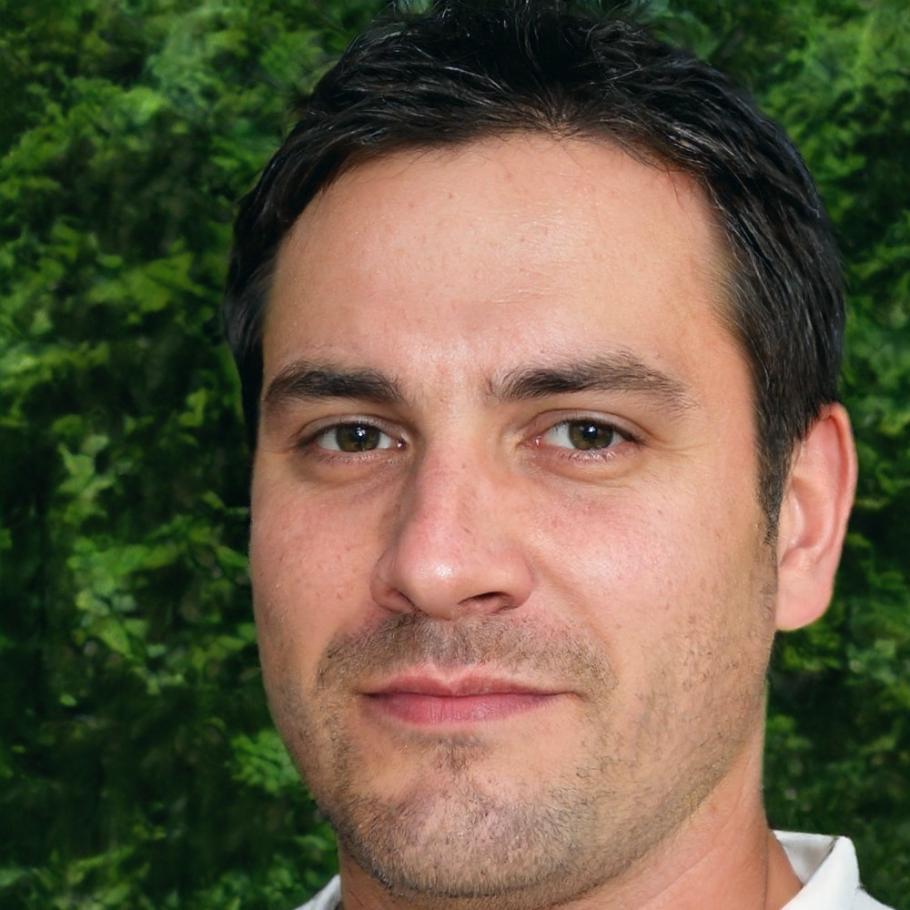 Rodrigo Saldivar, Líder de Desarrollo de Producto en Elaminovaryst